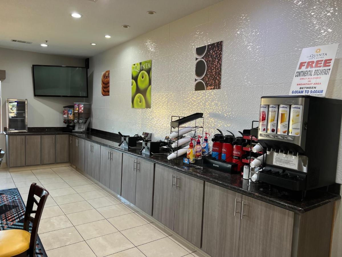阿尔瓦拉多拉昆塔套房酒店 Alvarado 外观 照片